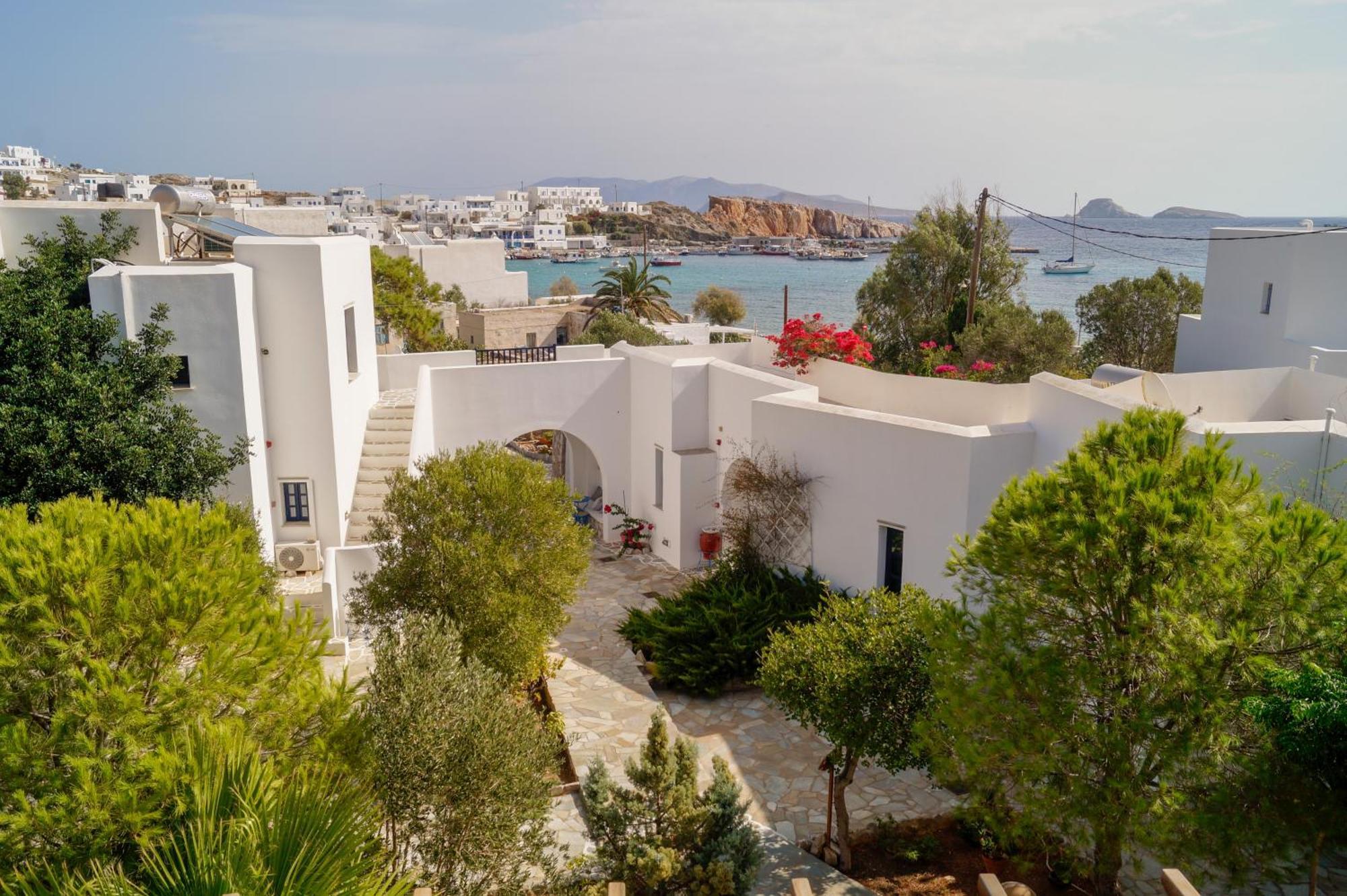 Coral Apartments Karavostasis (Folegandros) Exterior foto
